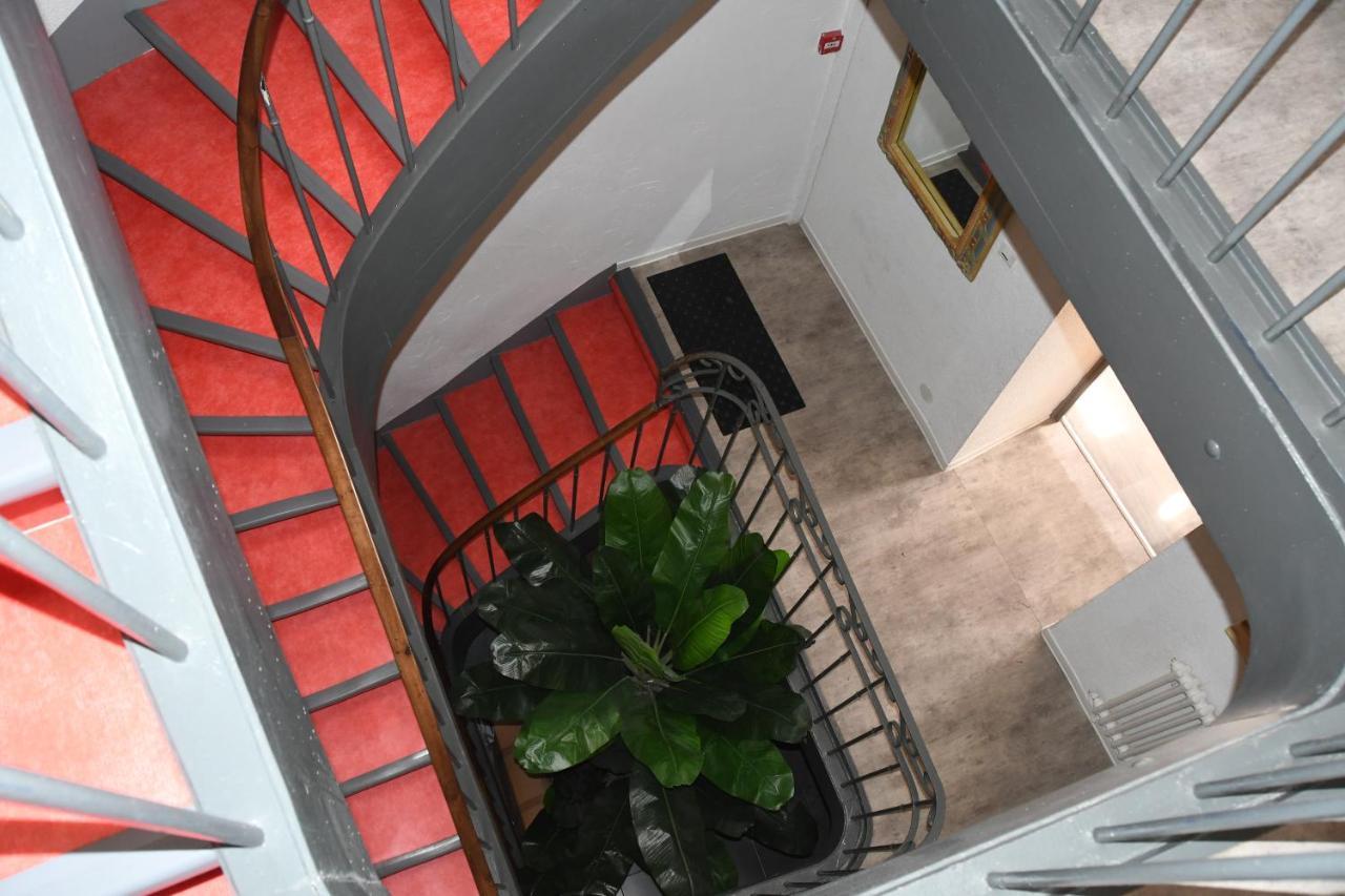 Le Ceretan Hotel Bagian luar foto