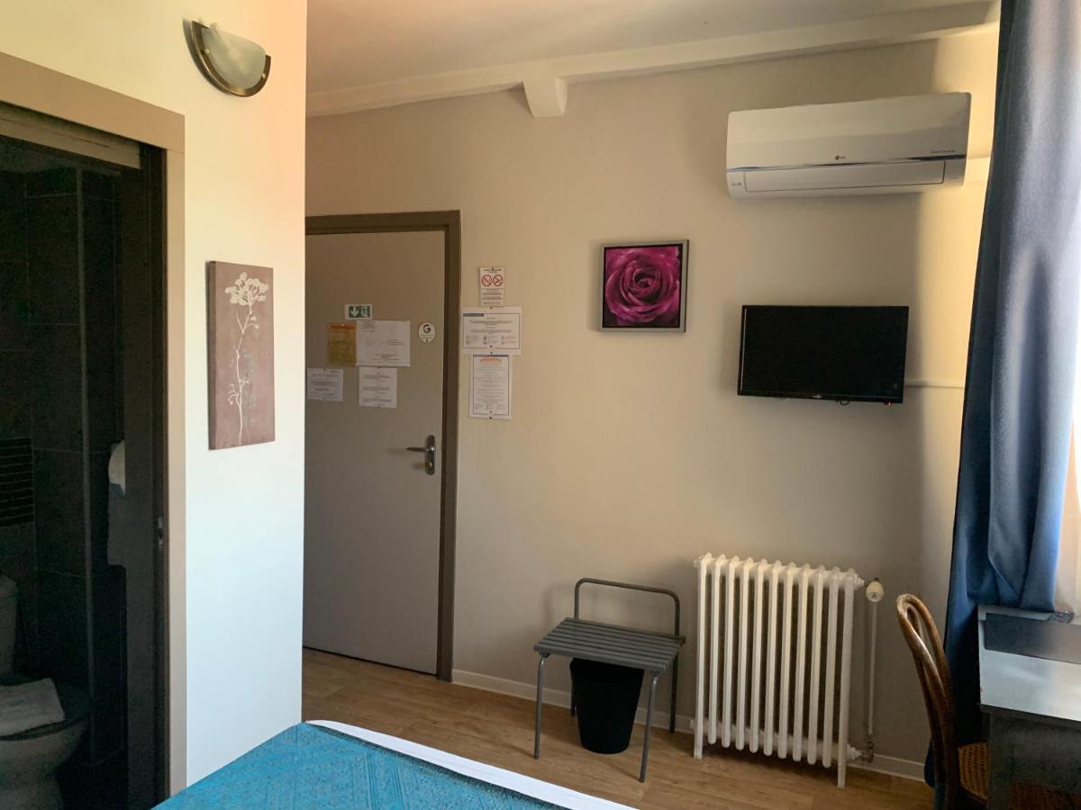 Le Ceretan Hotel Bagian luar foto